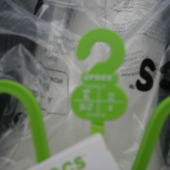 NEW Crocs Brooklyn Ballet Flats Women's 6  Black Balletcore Coquette Dress - Picture 9 of 10